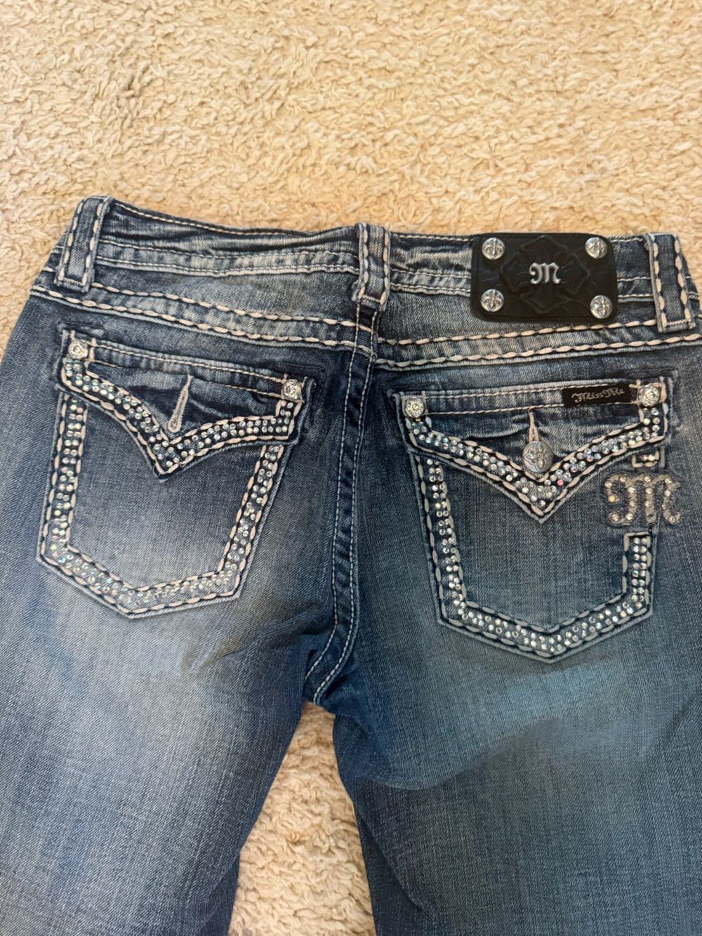 Miss Me Easy Cropped Jeans Size 27 - Picture 3 of 6